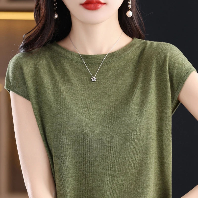 Women’s: 100% Merino Wool O-collar Pullover Short-sleeve Knitwear Fashion T-Shirt in Solid Colors