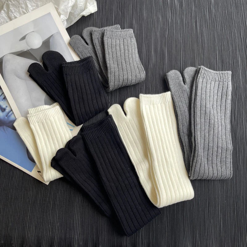 Women’s: Cotton Japanese Tabi Socks Thick Thread Needles Two Toe Spring, Autumn, Winter Warm Socks